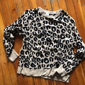 Leopard print sweater!
